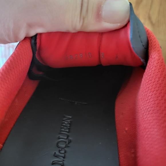 Alexander McQueen Black and Green Men's Shoes - Picture 8 of 14